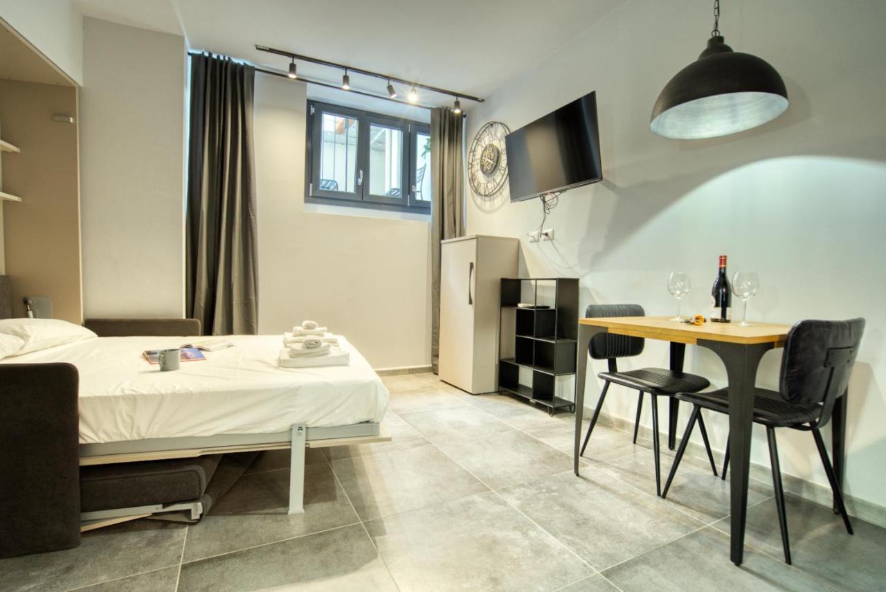 Italianflat - L'Angolo Dei Navigli Apartment Milan Exterior photo